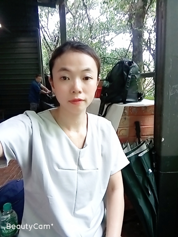 vivi的第一张照片--台北女同性恋服务网